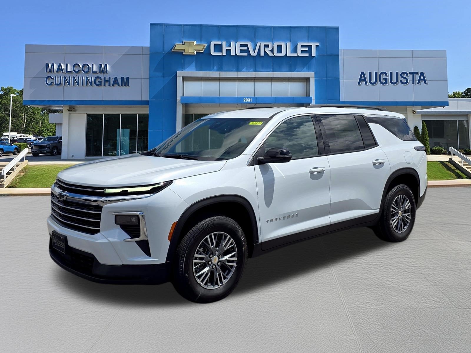 2026 Chevrolet Traverse LT in Polar White Tricoat — front three-quarter view