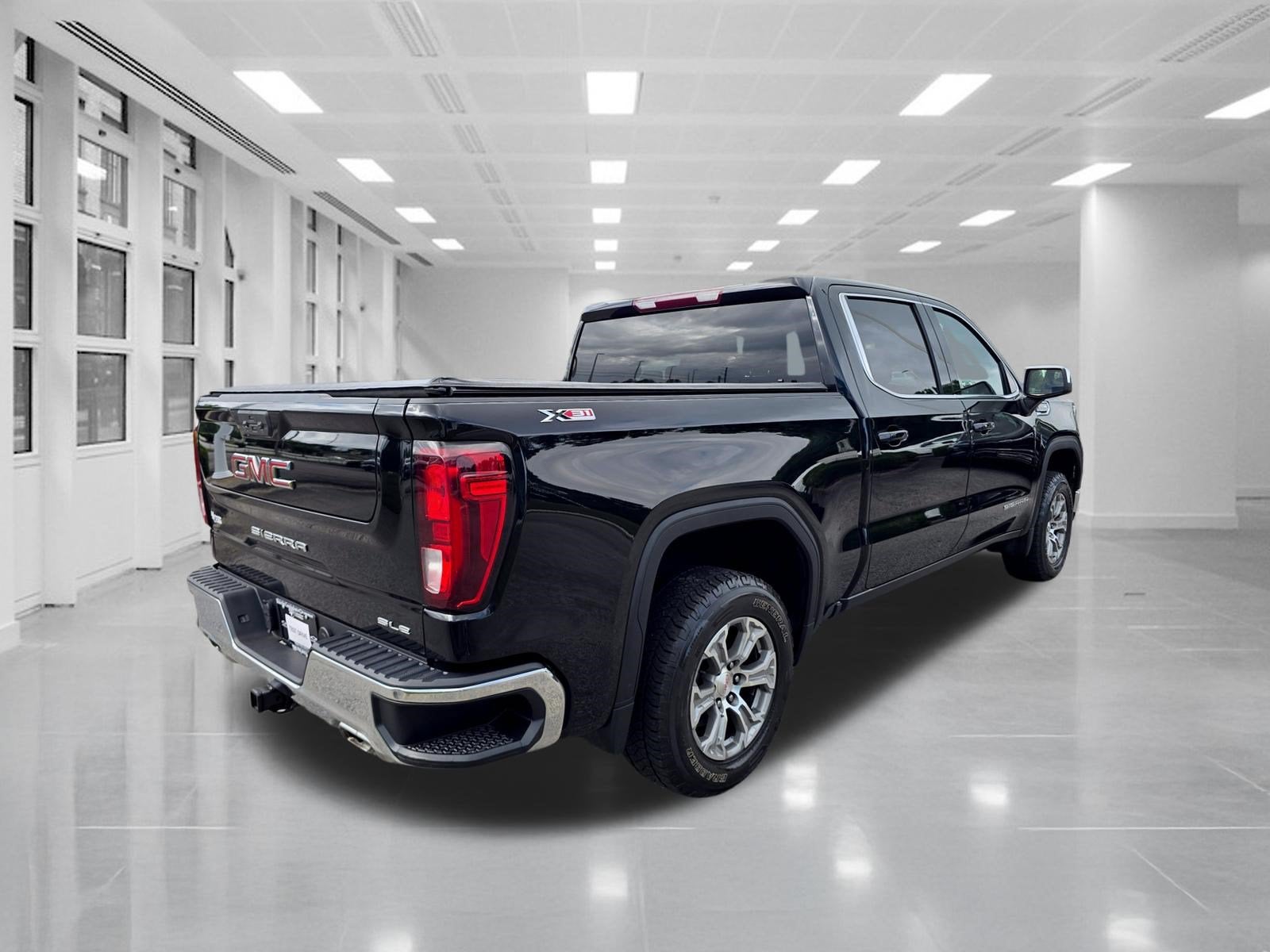 2022 GMC Sierra 1500 — detail view