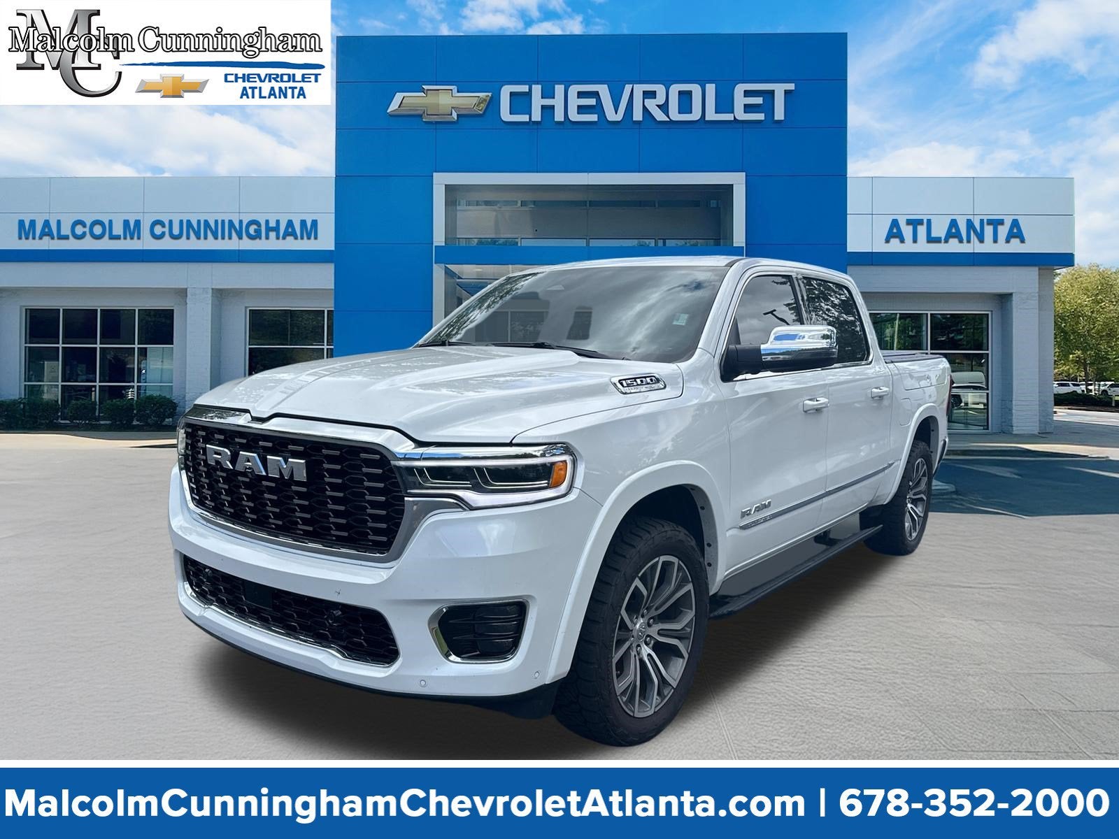 2026 RAM 1500 Tungsten Crew Cab 4x4 5'7" Box in Off-White — front three-quarter view