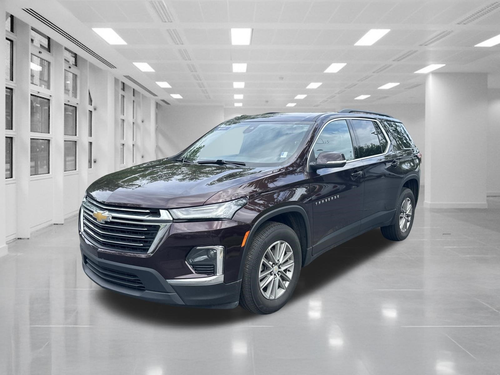 2023 Chevrolet Traverse — side profile view