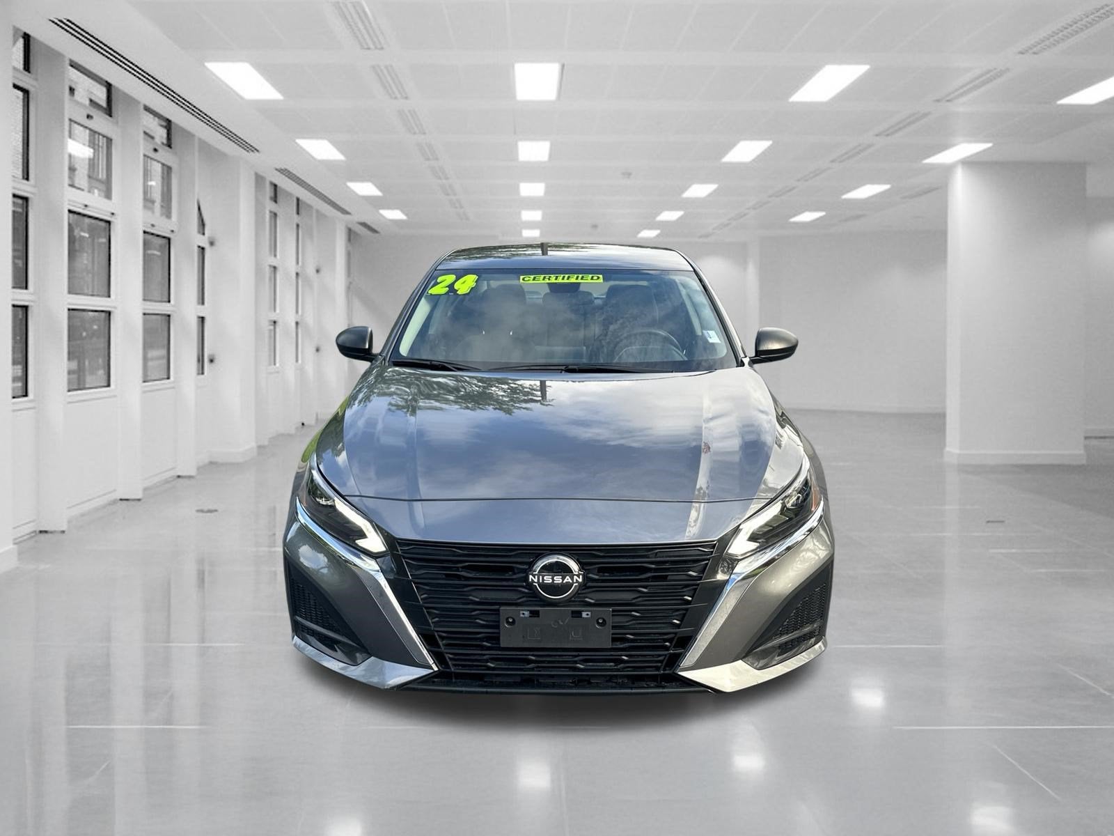 2024 Nissan Altima — side profile view