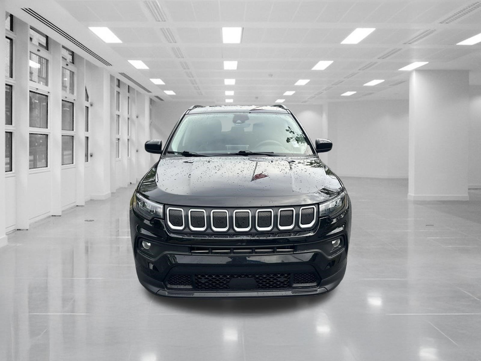 2022 Jeep Compass — side profile view