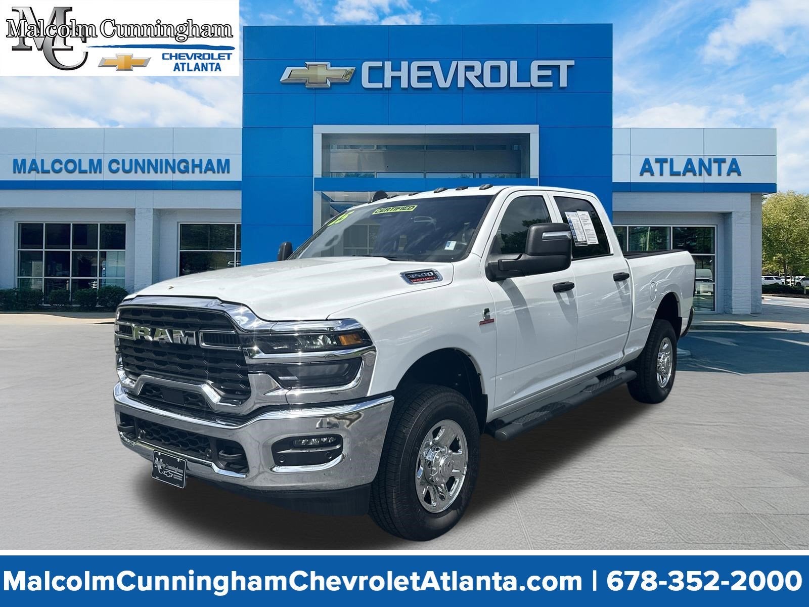 2025 RAM 3500 Tradesman Crew Cab 4x4 6'4" Box in White — front three-quarter view