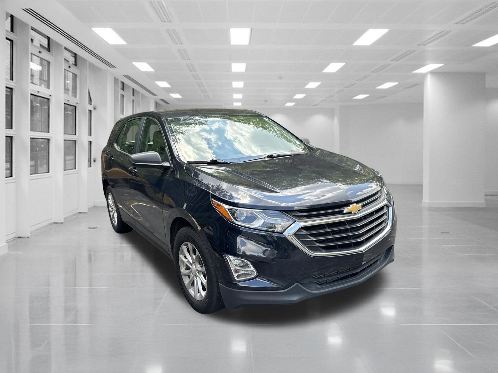 2021 Chevrolet Equinox — rear three-quarter view