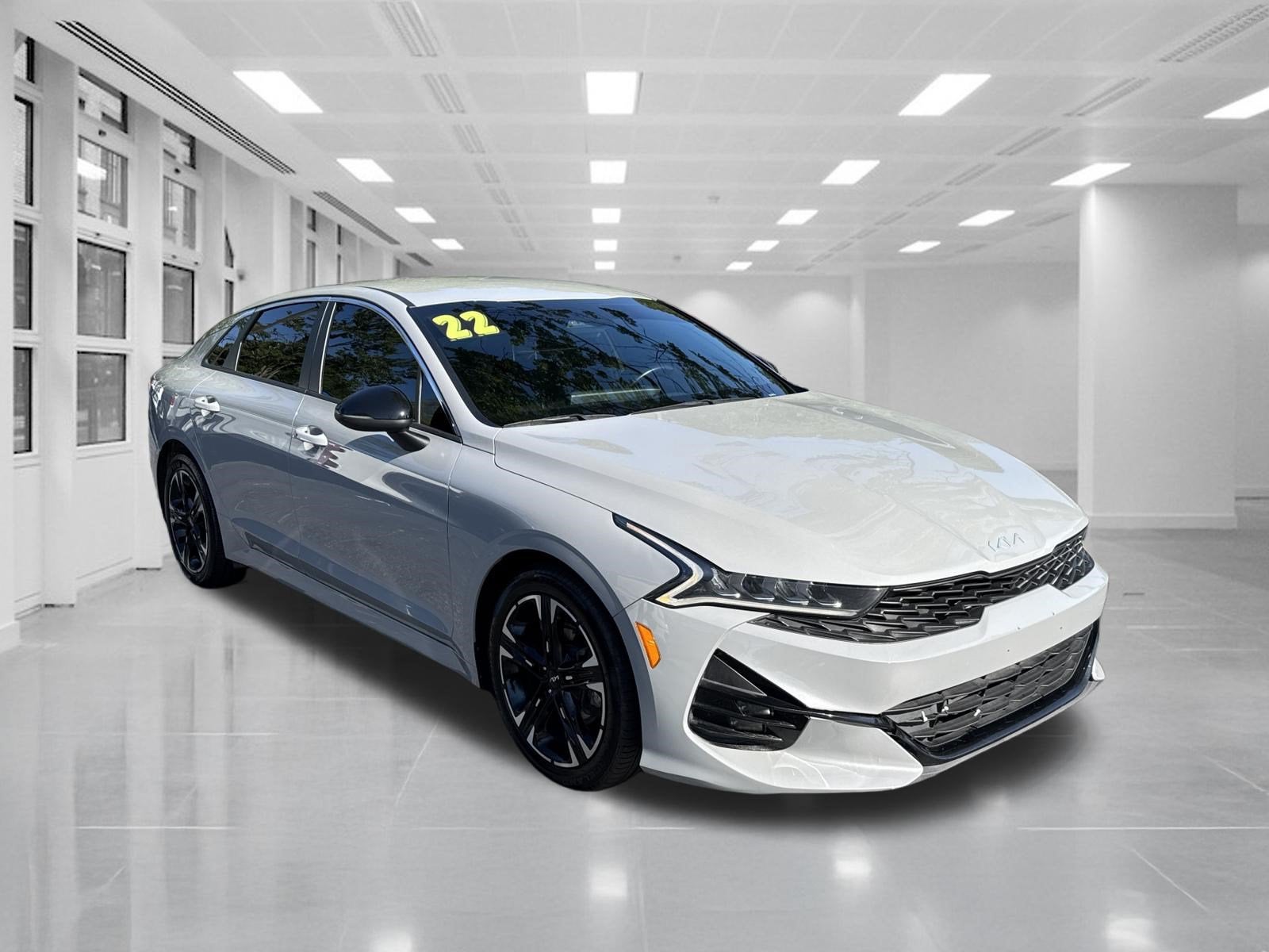 2022 Kia K5 — interior view