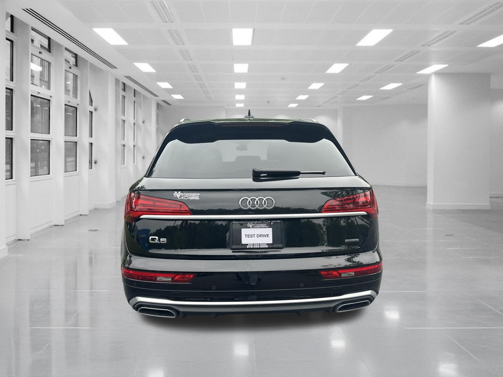 2022 Audi Q5 — side profile view